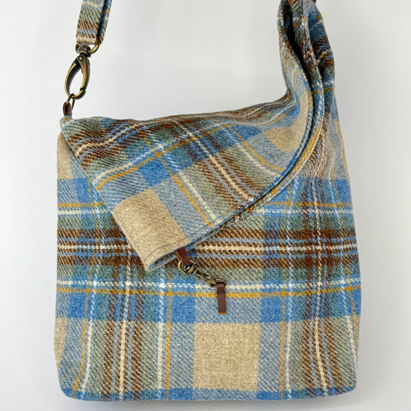 Julian Road Bags Ludford Tweed Slouch Bag - Blue/camel Tartan