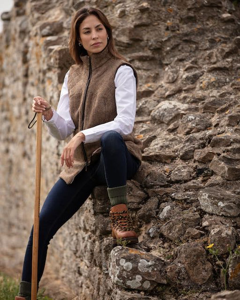 Julian Road Gilet Wye Women's Harris Tweed Gilet - Brown green herringbone