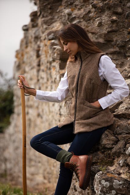Julian Road Gilet Wye Women's Harris Tweed Gilet - Brown green herringbone