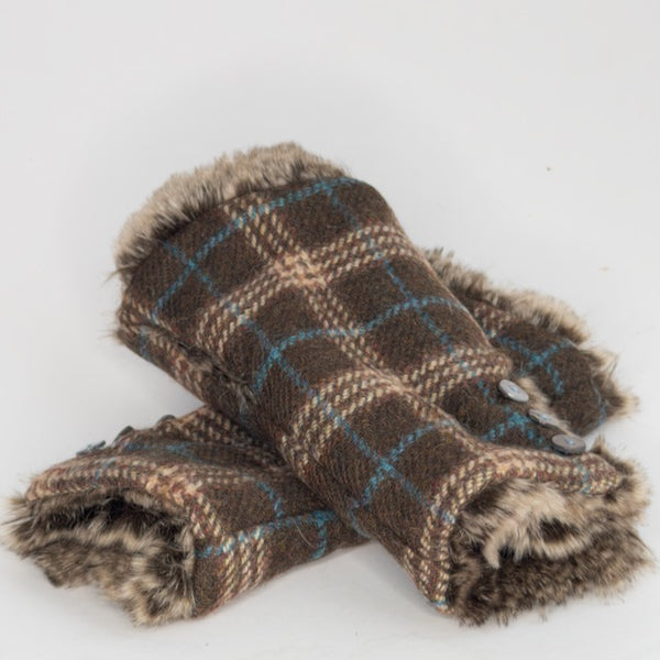 Julian Road Gloves Wrist Warmers - Brown Tartan