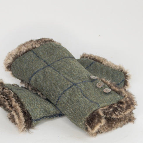 Julian Road Gloves Wrist Warmers - Green/navy windowpane