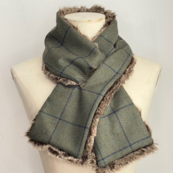 Julian Road Scarves Tweed/faux fur Scarf - Green/Navy Windowpane