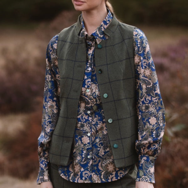 Julian Road Shirt Naomi Cotton Lawn Shirt - Royal Blue Paisley