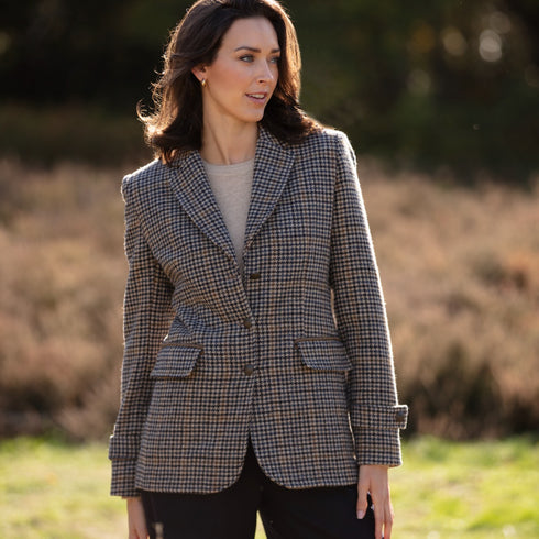 Julian Road Tweed Jackets The Houndstooth Tweed Blazer - Blues and Camels
