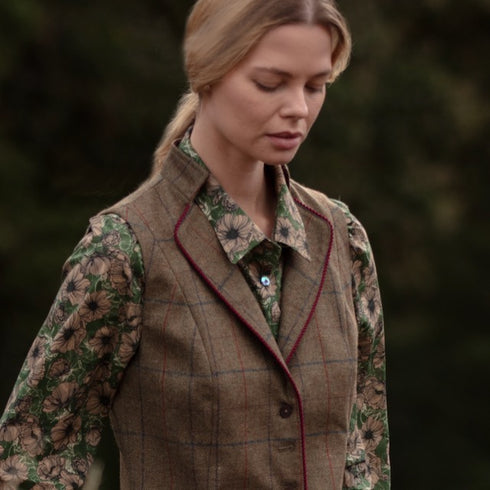 Julian Road Waistcoat Regency Ladies Tweed Waistcoat -Green Merino Windowpane